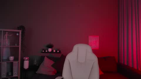 Mary online show from 3, 10, 2025