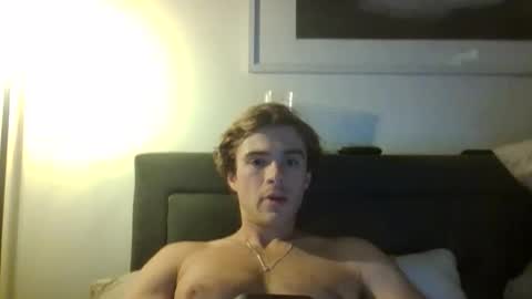 Snapshot of halor456999777 chatting on 8, 1, 2026 halor456999777 online show from 8, 1, 2026