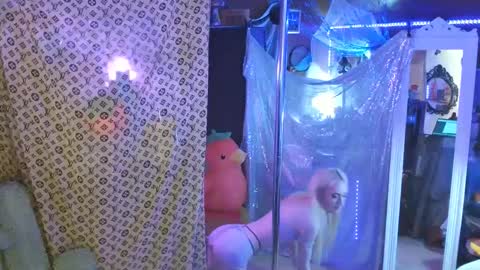 halovalentine online show from 7, 3, 2025