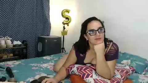 hammer9247 online show from 12, 3, 2025