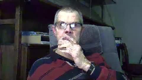 Snapshot of hamto65 chatting on 6, 1, 2026 Prefer men 80 online show from 6, 1, 2026