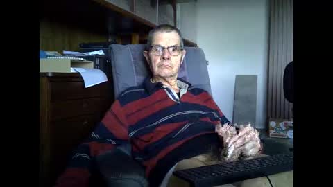 Snapshot of hamto65 chatting on 9, 1, 2026 Prefer men 80 online show from 9, 1, 2026