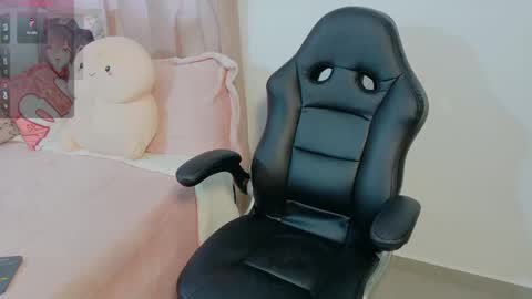 Snapshot of hanaa_rosse chatting on 11, 3, 2025 Hanna Rosse online show from 11, 3, 2025