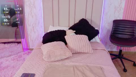 Snapshot of hanaa_rosse chatting on 17, 10, 2025 Hanna Rosse online show from 17, 10, 2025