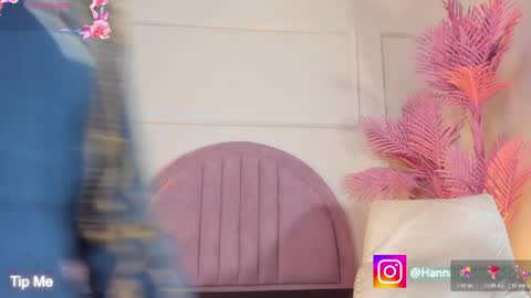 Snapshot of hanaahquinn chatting on 2, 4, 2026 hanaahquinn online show from 2, 4, 2026