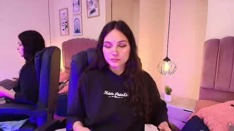 hanabie_ online show from 1, 2, 2026