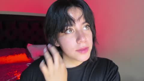 Hanah Montana Independent model online show from 3, 12, 2024