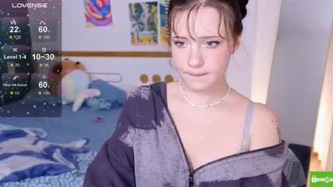 Snapshot of hanahwoods chatting on 21, 10, 2025 hanahwoods online show from 21, 10, 2025