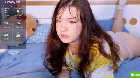 Snapshot of hanahwoods chatting on 17, 11, 2025 hanahwoods online show from 17, 11, 2025