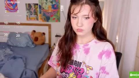 Snapshot of hanahwoods chatting on 26, 11, 2025 hanahwoods online show from 26, 11, 2025