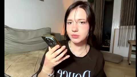 hanahwoods online show from 22, 7, 2026
