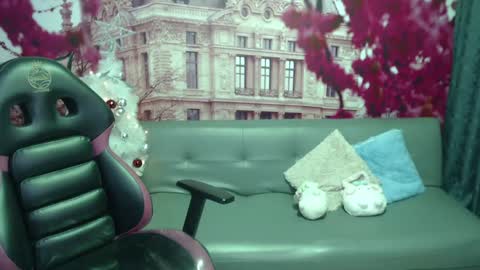 Hanaku  online show from 20, 12, 2024