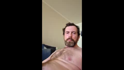 handsome37_ online show from 17, 4, 2026