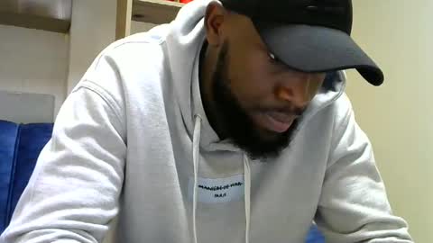 Snapshot of handsome_king30 chatting on 12, 12, 2024 handsome king online show from 12, 12, 2024