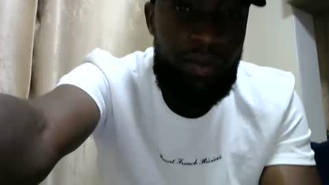 Snapshot of handsome_king30 chatting on 31, 12, 2024 handsome king online show from 31, 12, 2024