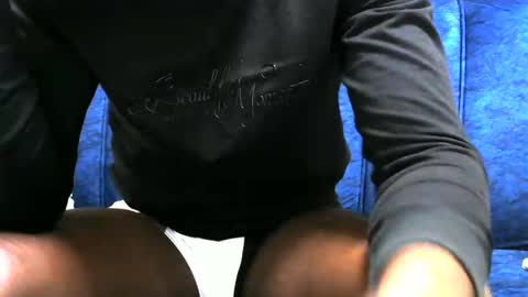 Snapshot of handsome_king30 chatting on 7, 1, 2025 handsome king online show from 7, 1, 2025