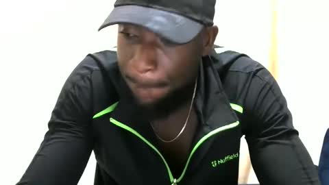 Snapshot of handsome_king30 chatting on 26, 2, 2025 handsome king online show from 26, 2, 2025