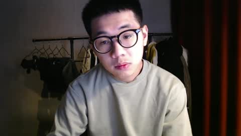 Snapshot of handsome_mannn chatting on 2, 1, 2025 handsome_mannn online show from 2, 1, 2025