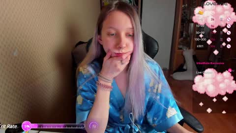 Snapshot of handsome_whale chatting on 30, 12, 2024 Mila online show from 30, 12, 2024