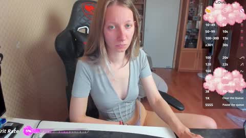 Snapshot of handsome_whale chatting on 17, 9, 2025 Mila online show from 17, 9, 2025