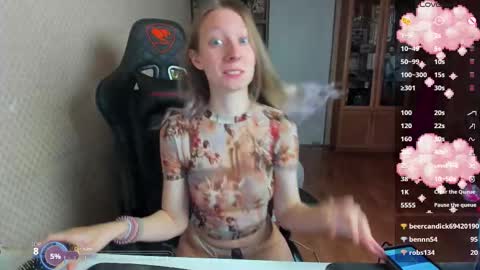 Snapshot of handsome_whale chatting on 11, 10, 2025 Mila online show from 11, 10, 2025