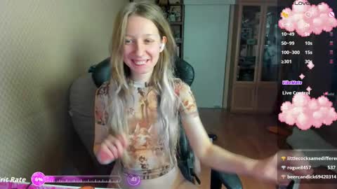 Snapshot of handsome_whale chatting on 10, 11, 2025 Mila online show from 10, 11, 2025