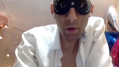Snapshot of handsomealfie chatting on 12, 7, 2026 HandsomeAlfie online show from 12, 7, 2026