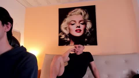 leonardfarrucknick and otis online show from 24, 3, 2026