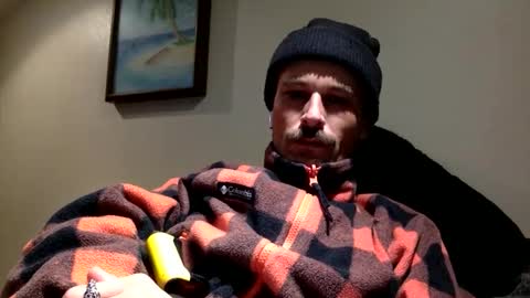 handsomedevillll online show from 27, 4, 2026