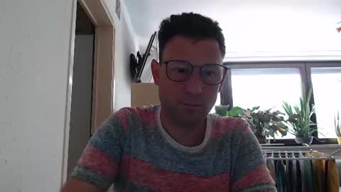 HandsomeGuy1984 online show from 7, 8, 2026