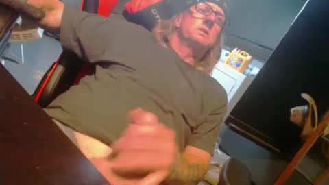 Snapshot of handyman5303 chatting on 1, 1, 2025 Handystudman online show from 1, 1, 2025