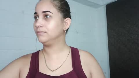 Snapshot of hankalanna chatting on 2, 10, 2025 Hank alanna online show from 2, 10, 2025