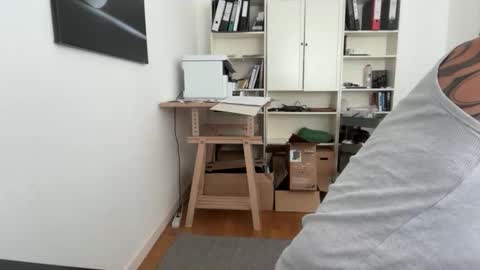 hanky online show from 19, 9, 2025