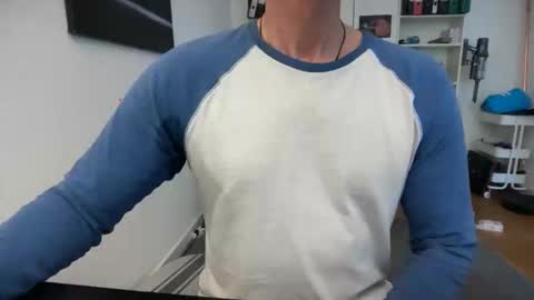 hanky online show from 30, 3, 2026