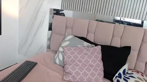 Hanna Palmer online show from 22, 11, 2025