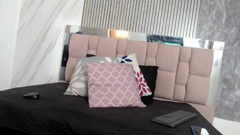 Hanna Palmer online show from 16, 12, 2025