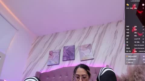 Snapshot of hanna_corne chatting on 19, 12, 2024 HANNA online show from 19, 12, 2024