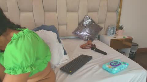 Snapshot of hanna_lens chatting on 16, 4, 2026 Hanna lens online show from 16, 4, 2026