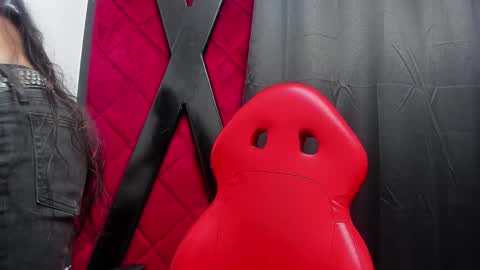 EVA online show from 8, 1, 2025