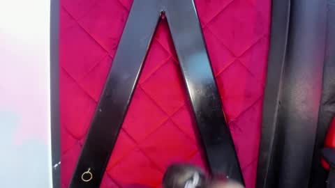 EVA online show from 20, 1, 2025