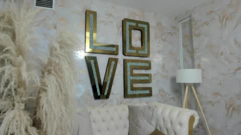 EVA online show from 19, 4, 2026