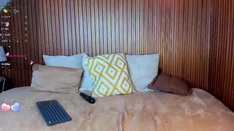 Snapshot of hanna_weist1 chatting on 8, 11, 2025 Akane Tendo online show from 8, 11, 2025