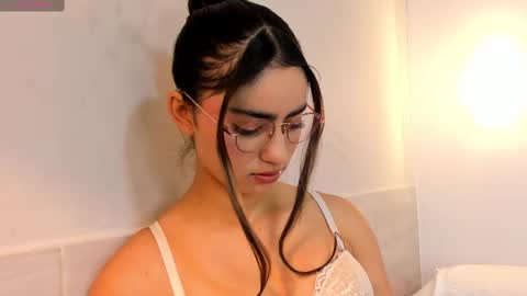 Hanna Connor online show from 30, 9, 2025