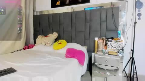 Snapshot of hannaebony chatting on 11, 1, 2025 Vanessa Ebony online show from 11, 1, 2025