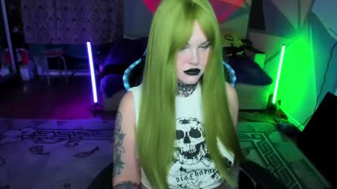 Snapshot of hannah_chaos chatting on 13, 2, 2025 Hannah online show from 13, 2, 2025