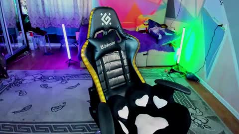 Snapshot of hannah_chaos chatting on 21, 2, 2025 Hannah online show from 21, 2, 2025