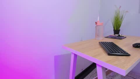 Maira online show from 9, 10, 2025