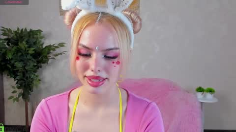 HannahMckay online show from 11, 4, 2026