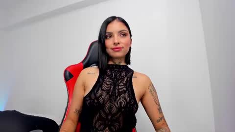 Hannah Milton online show from 23, 7, 2026