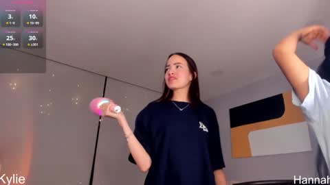 Hannah online show from 2, 1, 2025